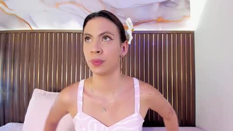 Call me Sofia online show from March 16, 8:13 pm