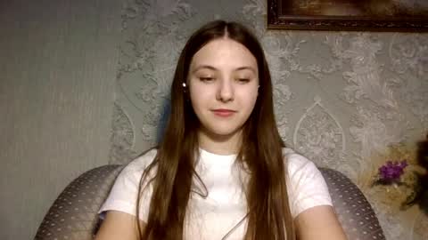 Yuni online show from March 26, 3:06 pm