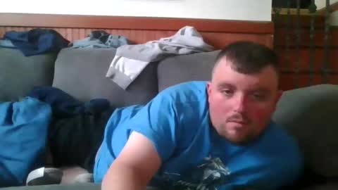 Eazyb91 online show from April 9, 1:50 pm