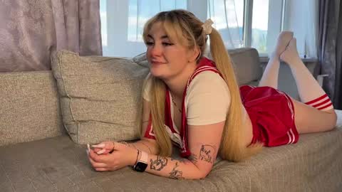 Custom content and video calls are available as well  online show from September 10, 10:38 am