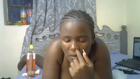 Queen online show from January 15, 7:44 pm