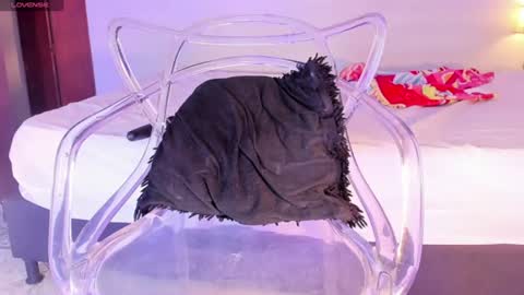 ebony__queen2 online show from July 10, 9:52 pm