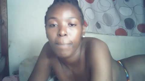 ebony_phoenix12 online show from October 21, 2:05 am