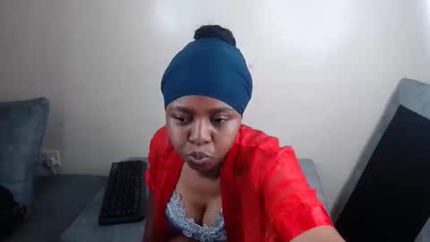 ebony_sluttt online show from October 3, 6:54 am