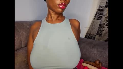 Ebony Melanie online show from November 20, 9:56 pm