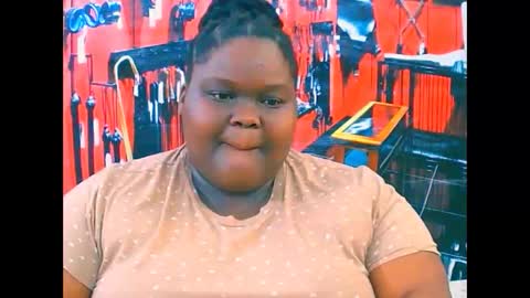 ebonyhotbuns4u2luv online show from November 10, 6:38 am