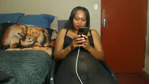ebonyseductresx online show from April 30, 7:52 pm