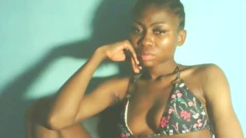 ebonyxxbabe online show from October 1, 3:16 am