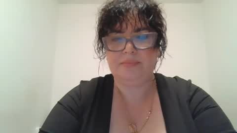 echo_dust online show from April 12, 7:40 pm