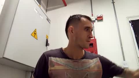 Snapshot of ed_big_cock chatting on March 9, 1:15 pm Edd Gallego online show from March 9, 1:15 pm