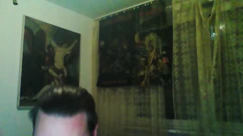 Edward online show from October 30, 6:41 pm