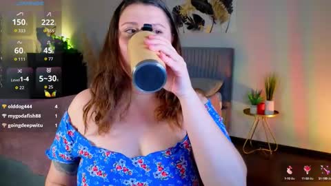 Snapshot of edalyn_af chatting on October 8, 7:09 pm      online show from October 8, 7:09 pm