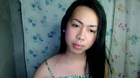 eddfox001 online show from May 24, 12:12 pm