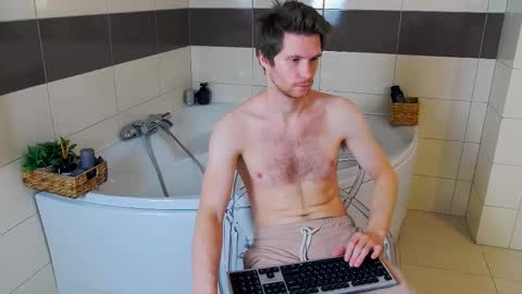 eddie_baker online show from April 21, 7:21 pm