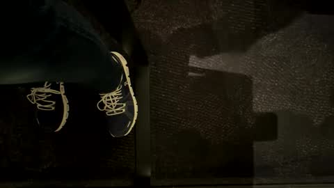 Edginghandjober online show from October 12, 6:43 pm