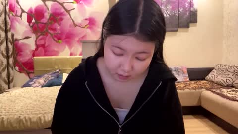 Eri online show from March 16, 6:34 pm