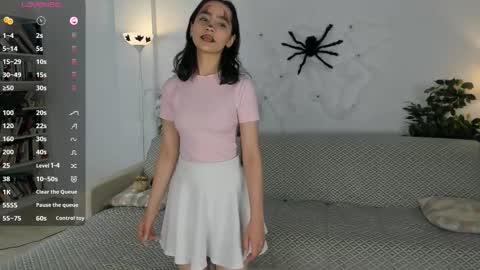 Nikki online show from October 31, 1:39 am