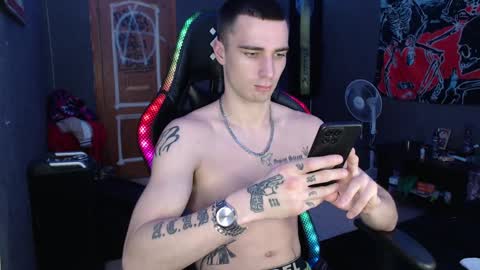 Eduar online show from February 4, 5:23 pm