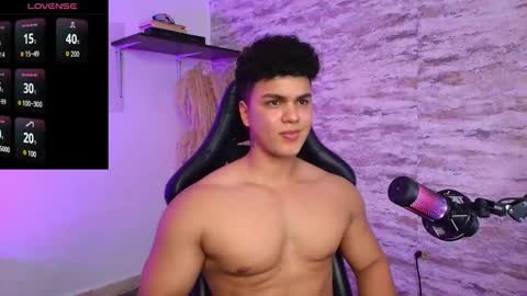 Snapshot of edward__clarck chatting on September 17, 2:59 am EDWARD CLARCK online show from September 17, 2:59 am