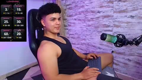 EDWARD CLARCK online show from February 24, 11:52 pm