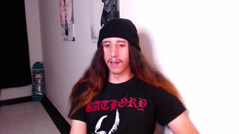 edward_chann online show from December 22, 3:00 am