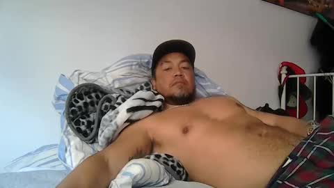 EdM online show from April 5, 7:49 am