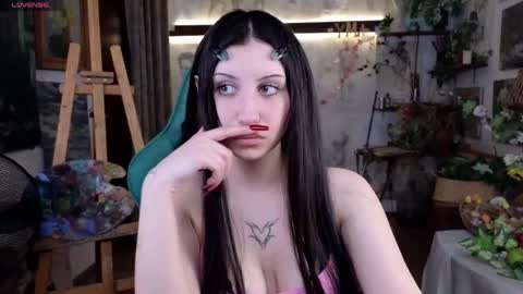 effiemeowley online show from April 12, 2:10 pm