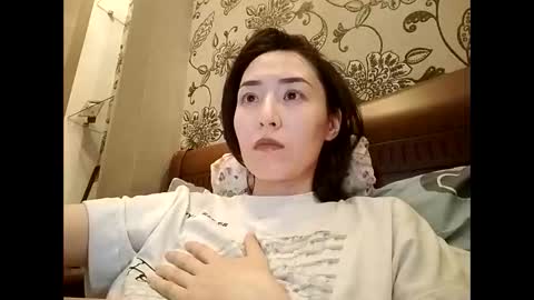 Effy online show from May 11, 4:04 pm