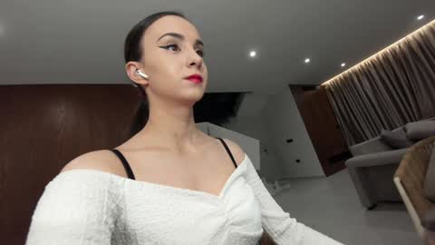 Erik and Alice online show from March 18, 5:35 am