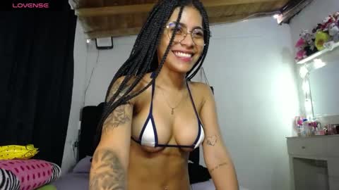 eileen__stone online show from May 13, 8:07 pm