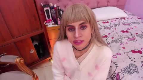 Eimyflorian online show from February 12, 12:20 pm