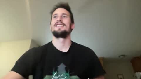 ein393 online show from December 22, 3:30 pm