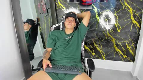 Eithan online show from March 6, 12:37 pm