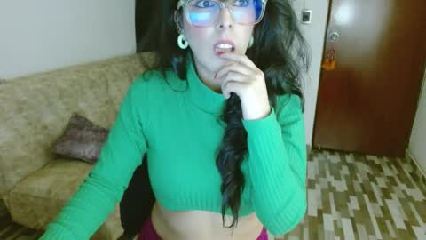 ela_3611 online show from April 5, 2:52 am