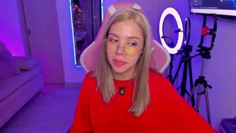 Ela online show from September 24, 6:53 am