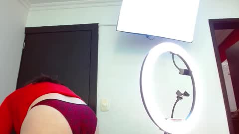 elamurray online show from November 13, 1:03 pm