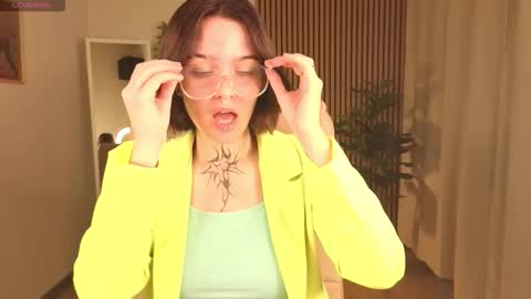 elastikiss online show from October 10, 2:28 am