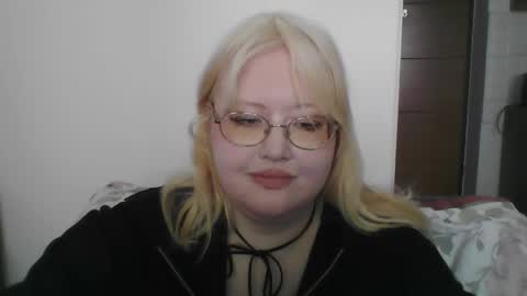 elayne_sweet online show from March 20, 8:19 am