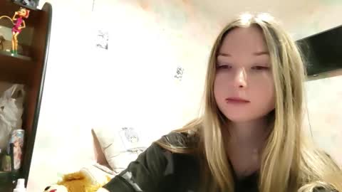 MIa online show from February 17, 2:38 pm