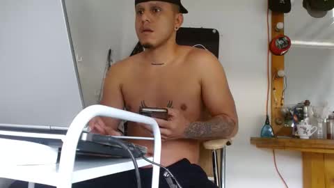 elbarbero21 online show from November 2, 2:28 pm