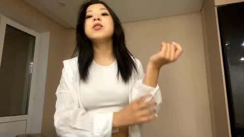 Mei3 online show from May 22, 8:26 pm