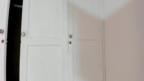 electra_gosselin online show from March 17, 1:54 am