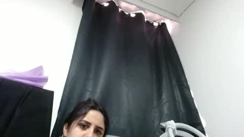 Snapshot of electraweb_09 chatting on September 9, 8:53 pm electraweb_09 online show from September 9, 8:53 pm