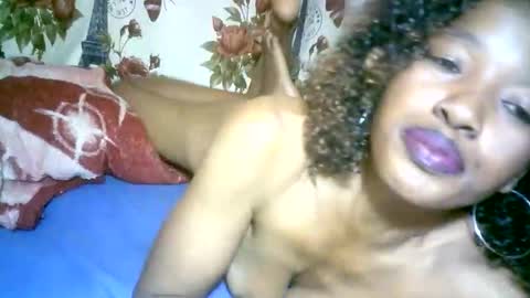 elenah013 online show from September 13, 7:11 am