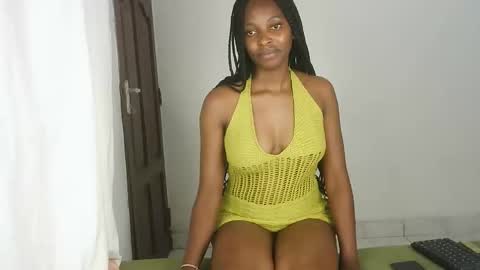 eleniedoll online show from March 1, 11:20 pm