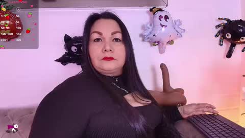 elenna_boobs_ online show from October 14, 2:47 am