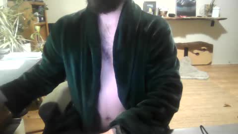 Snapshot of elephantfox chatting on October 9, 3:34 am fox online show from October 9, 3:34 am