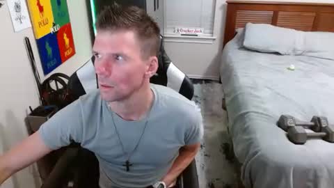 Walker online show from November 12, 3:09 am