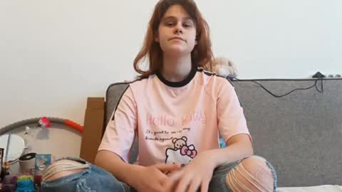 Sophie online show from January 11, 8:42 am