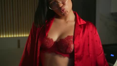 Eli  online show from April 7, 7:10 am